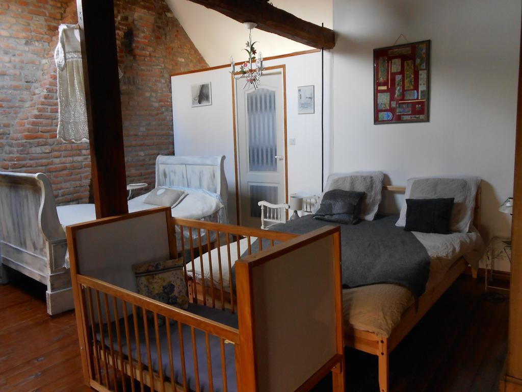 La Mezzanine Hotel Amfroipret Bilik gambar